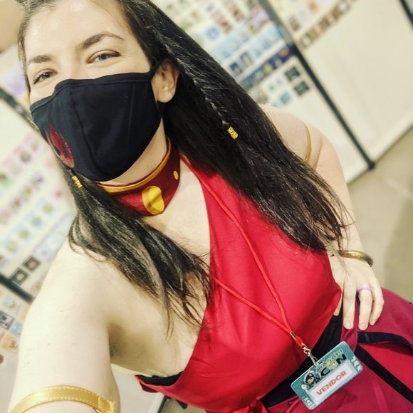 I'm Ashley, your seller! - Picture 2 of 11